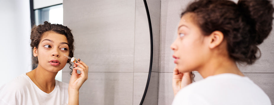 Face Serum 101: When, Why & How to Use It in Your Routine